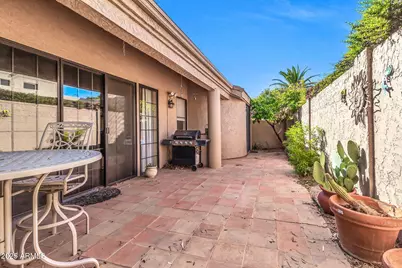 8100 E Camelback Road #6, Scottsdale, AZ 85251 - Photo 36