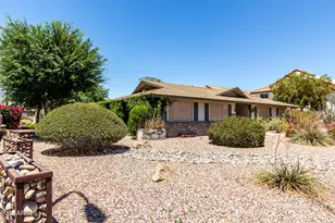 3540 E Montecito Ave, Phoenix, AZ 85018 - Photo 2