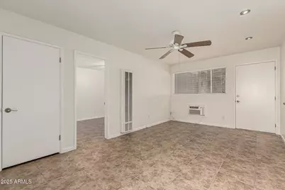 3540 E Montecito Avenue #3, Phoenix, AZ 85018 - Photo 8