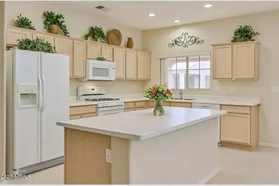 23106 N 146th Lane, Sun City West, AZ 85375 - Photo 12