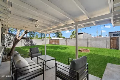 7806 E Loma Land Drive, Scottsdale, AZ 85257 - Photo 18