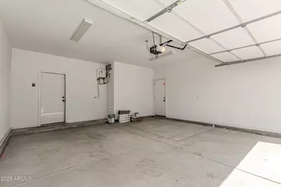 2640 E Beverly Lane E, Phoenix, AZ 85032 - Photo 28