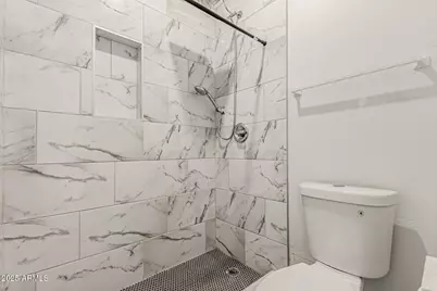 2640 E Beverly Lane E, Phoenix, AZ 85032 - Photo 20