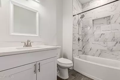 2640 E Beverly Lane E, Phoenix, AZ 85032 - Photo 26