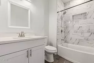 2640 E Beverly Ln E, Phoenix, AZ 85032 - Photo 26