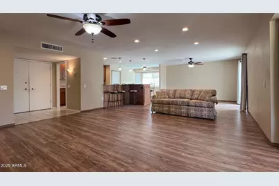 18834 N 130th Avenue, Sun City West, AZ 85375 - Photo 10