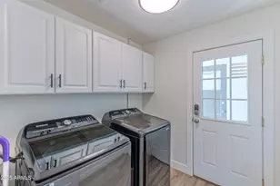 4229 N 34th St, Phoenix, AZ 85018 - Photo 14