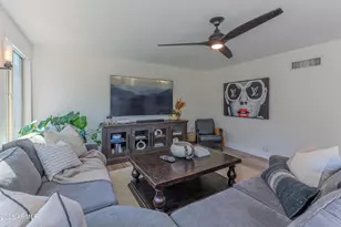 4229 N 34th St, Phoenix, AZ 85018 - Photo 4