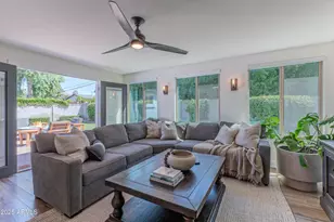 4229 N 34th St, Phoenix, AZ 85018 - Photo 1