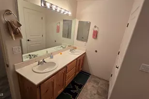 2926 W Tanya Trail, Phoenix, AZ 85086 - Photo 28