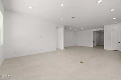 10321 E Utah Avenue, Mesa, AZ 85212 - Photo 22