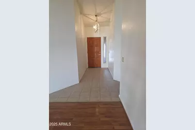 8758 W Bloomfield Road, Peoria, AZ 85381 - Photo 2