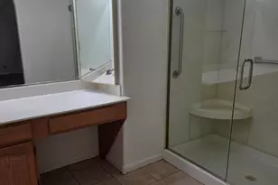 8758 W Bloomfield Rd, Peoria, AZ 85381 - Photo 16