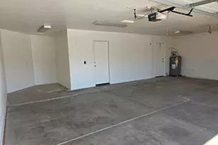 8758 W Bloomfield Rd, Peoria, AZ 85381 - Photo 20