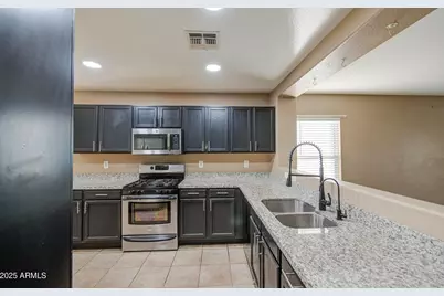 4110 S 62nd Lane, Phoenix, AZ 85043 - Photo 6