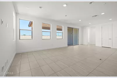 10246 E Utah Avenue, Mesa, AZ 85212 - Photo 8