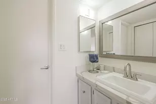 7430 E Chaparral Rd, Scottsdale, AZ 85250 - Photo 24