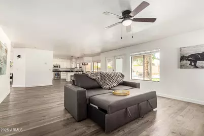 2108 E Cielo Grande Avenue, Phoenix, AZ 85024 - Photo 10