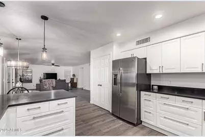 2108 E Cielo Grande Avenue, Phoenix, AZ 85024 - Photo 18