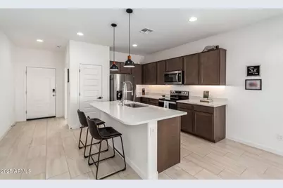 1821 S 239th Drive, Buckeye, AZ 85326 - Photo 6