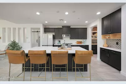 12110 W Dale Lane, Peoria, AZ 85383 - Photo 10