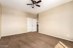 15826 W Mercer Ln, Surprise, AZ 85379 - Photo 32