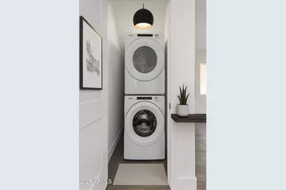 1913 W Adams Street, Phoenix, AZ 85009 - Photo 4