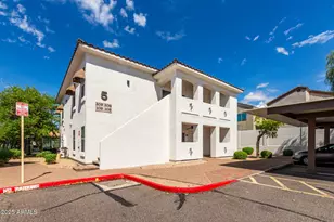 2950 W Louise Dr, Phoenix, AZ 85027 - Photo 1