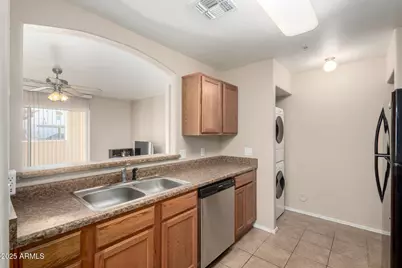 2950 W Louise Drive #108, Phoenix, AZ 85027 - Photo 12