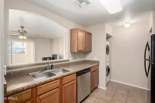 2950 W Louise Dr, Phoenix, AZ 85027 - Photo 12