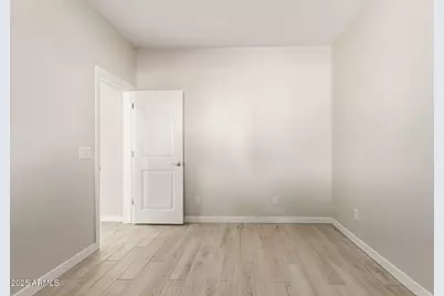 18378 W Villa Hermosa Lane, Surprise, AZ 85387 - Photo 36