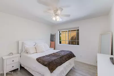 8225 N Central Avenue #9, Phoenix, AZ 85020 - Photo 24