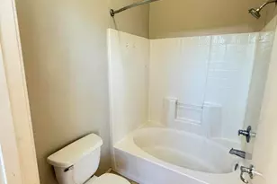 2150 E Bell Rd, Phoenix, AZ 85022 - Photo 22