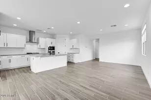 16940 W Thurman Dr, Goodyear, AZ 85338 - Photo 18