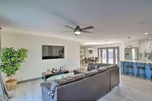 8637 E Palm Ln, Scottsdale, AZ 85257 - Photo 24