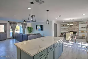 8637 E Palm Ln, Scottsdale, AZ 85257 - Photo 8