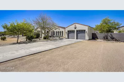 23202 W Durango Street, Buckeye, AZ 85326 - Photo 14