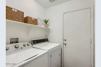 25763 W Satellite Lane, Buckeye, AZ 85326 - Photo 10