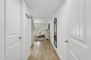 216 W Winged Foot Rd, Phoenix, AZ 85023 - Photo 14