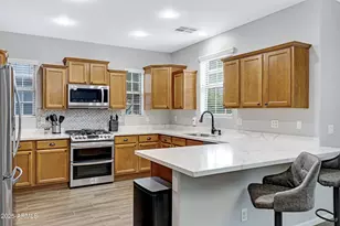 15366 W Bloomfield Rd, Surprise, AZ 85379 - Photo 4