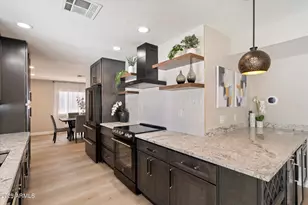 8716 E Mitchell Dr, Scottsdale, AZ 85251 - Photo 8