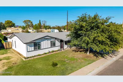 2116 W Keim Drive, Phoenix, AZ 85015 - Photo 2