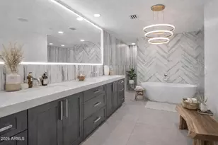 9027 N 82nd St, Scottsdale, AZ 85258 - Photo 14