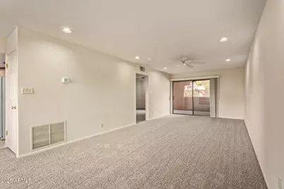 12222 N Paradise Village Parkway S #429, Phoenix, AZ 85032 - Photo 2