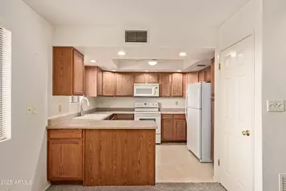 12222 N Paradise Village Parkway S #429, Phoenix, AZ 85032 - Photo 14