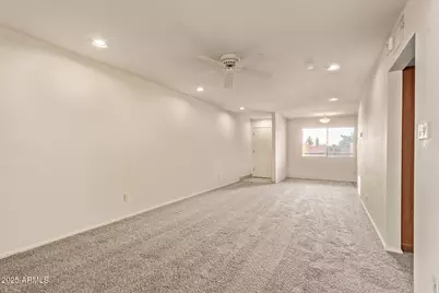 12222 N Paradise Village Parkway #429, Phoenix, AZ 85032 - Photo 6