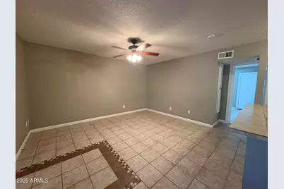 2735 W Tuckey Lane #Apt 2, Phoenix, AZ 85017 - Photo 6