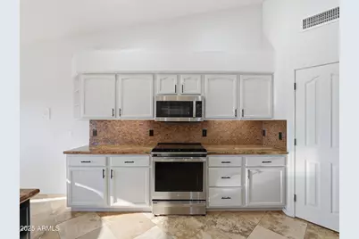 15633 E Golden Eagle Boulevard, Fountain Hills, AZ 85268 - Photo 8