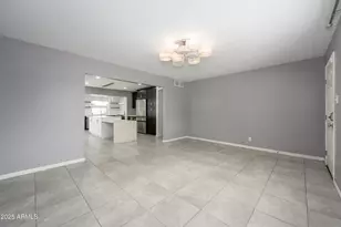 6814 E Belleview St, Scottsdale, AZ 85257 - Photo 8