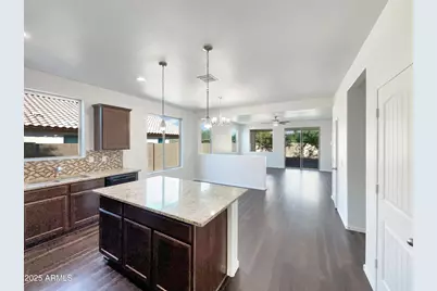 7511 S 12th Avenue, Phoenix, AZ 85041 - Photo 12
